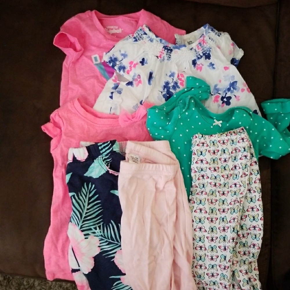 Size 12 mth leggings and tee shirts